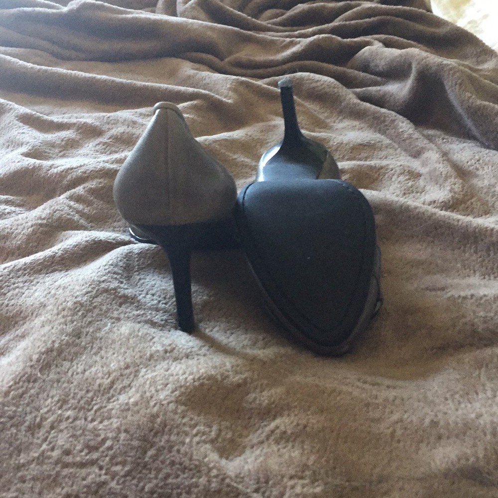 Coach heels - Picture 2 of 2